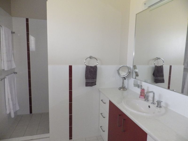 5 Beetson Drive, Roma QLD 4455