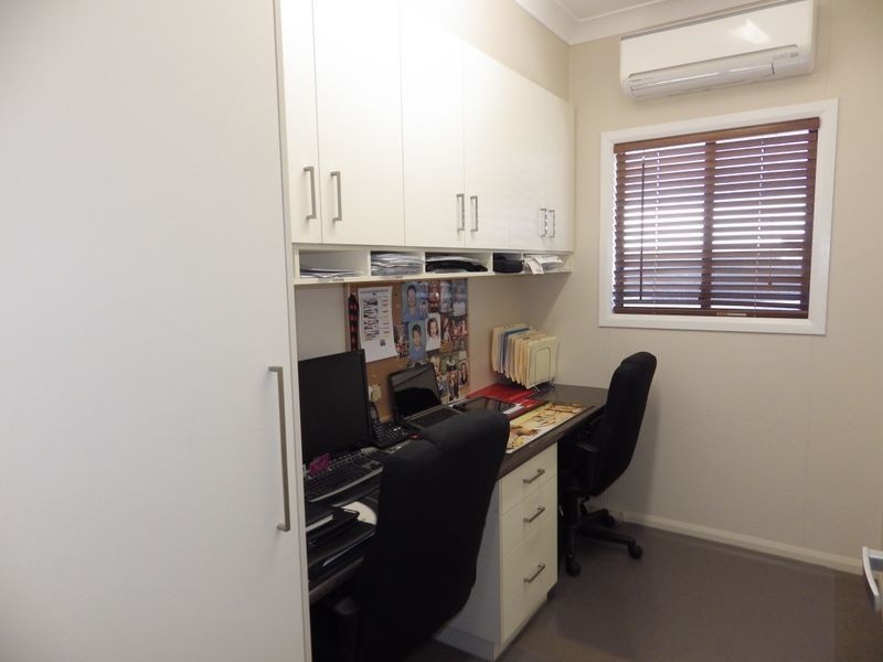 5 Beetson Drive, Roma QLD 4455