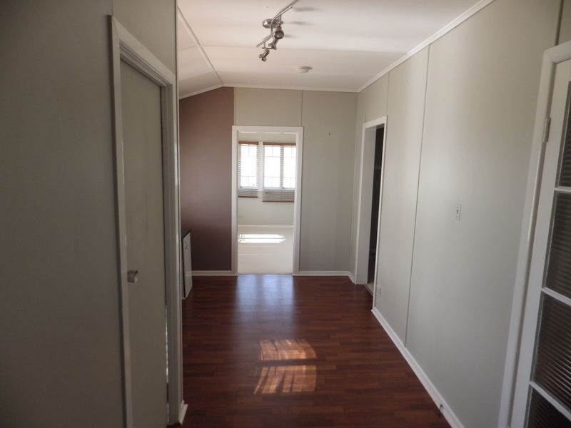 17 May Street, Roma QLD 4455