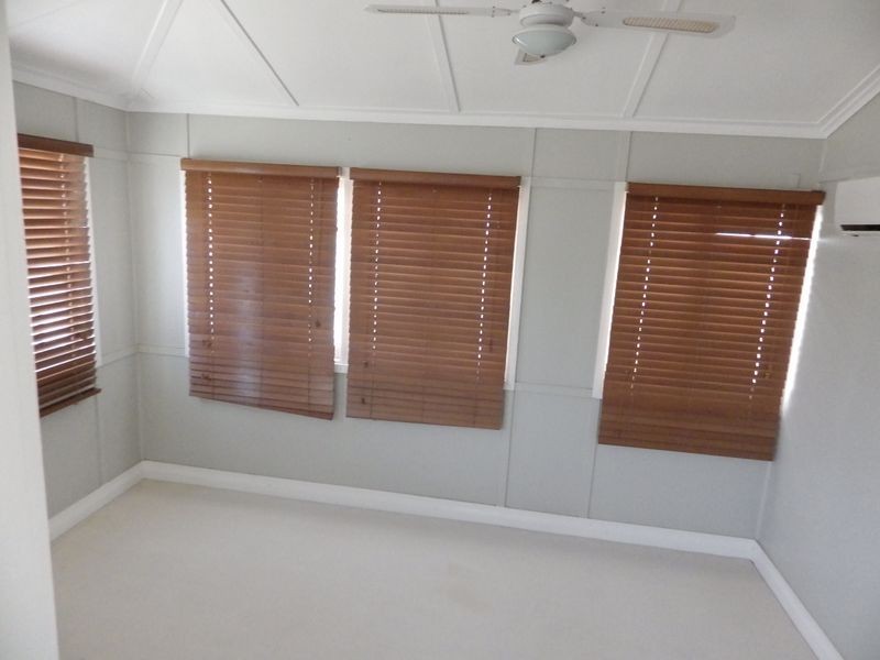17 May Street, Roma QLD 4455