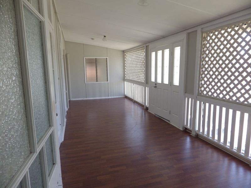 17 May Street, Roma QLD 4455