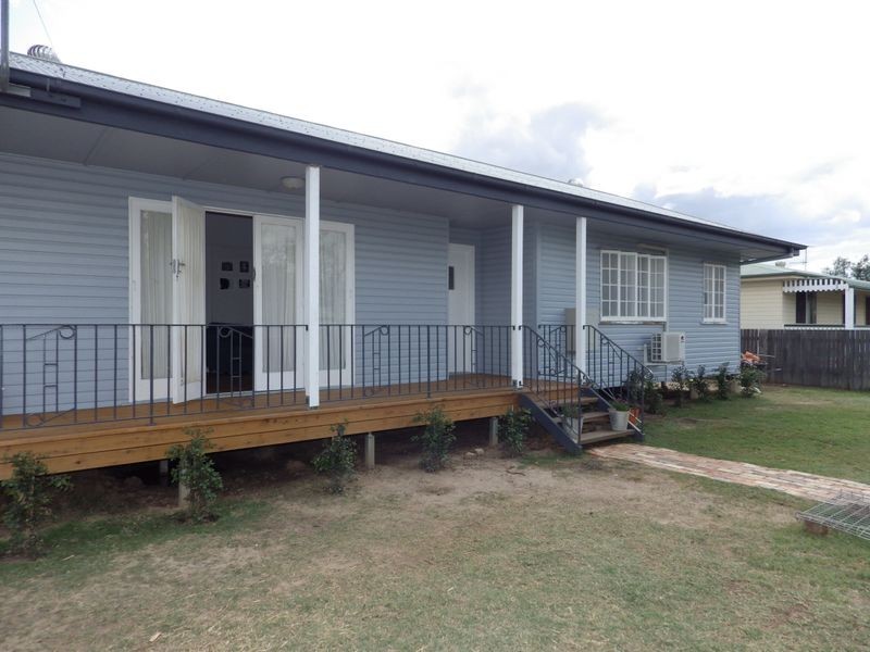 7 McEwan Street, Roma QLD 4455
