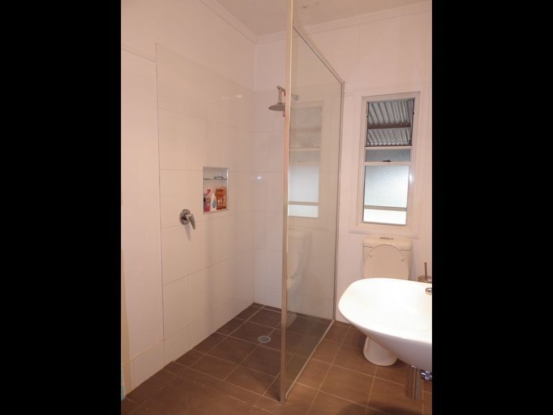 7 McEwan Street, Roma QLD 4455