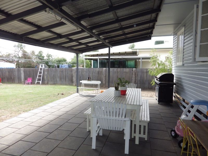 7 McEwan Street, Roma QLD 4455