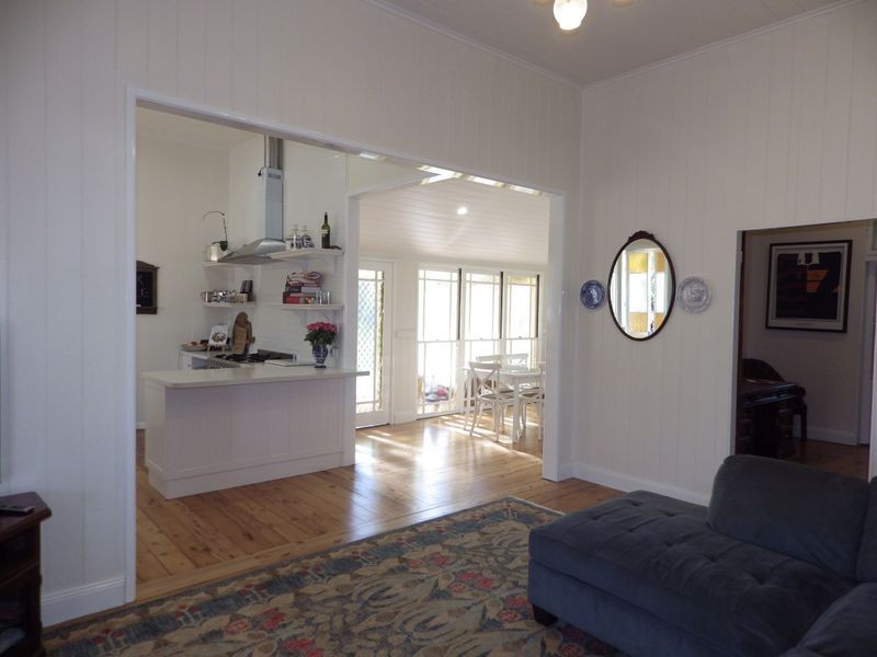 5 Spencer Street, Roma QLD 4455