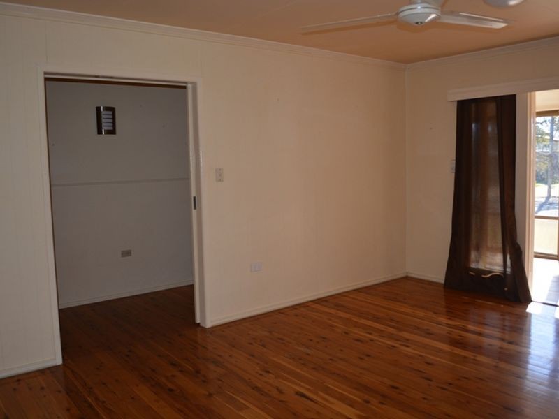 5 Wright Street, Roma QLD 4455