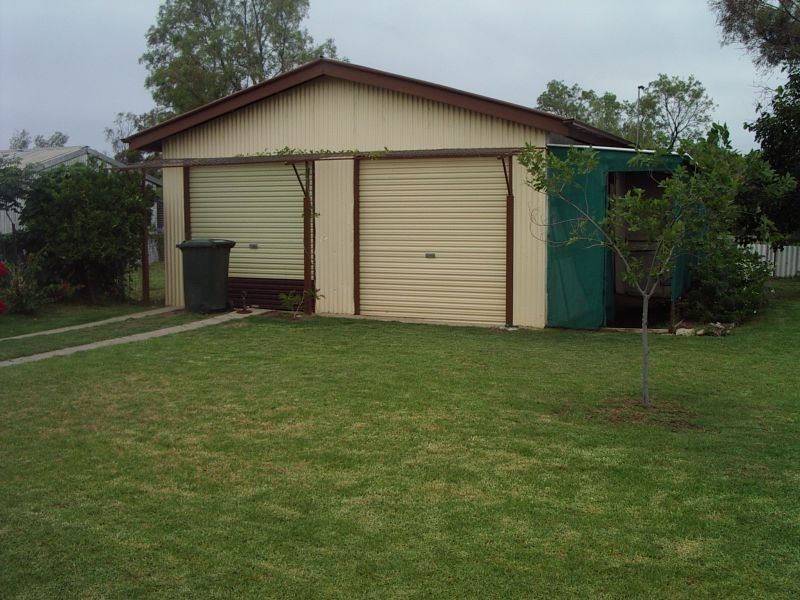 5 Wright Street, Roma QLD 4455