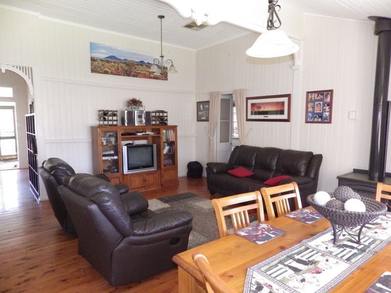 9 Miscamble Street, Roma QLD 4455