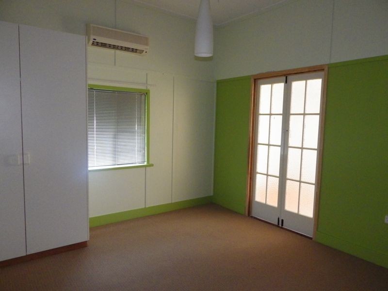 21 William Street, Roma QLD 4455