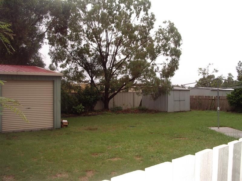 27 Powell Street, Roma QLD 4455