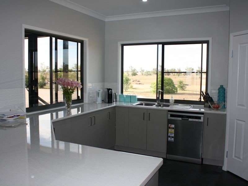 168 Bourne Drive, Roma QLD 4455