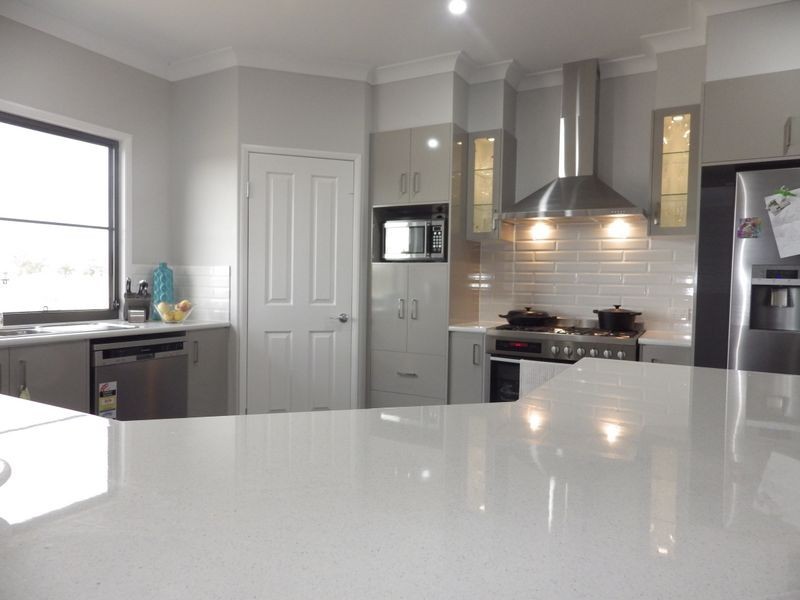 168 Bourne Drive, Roma QLD 4455