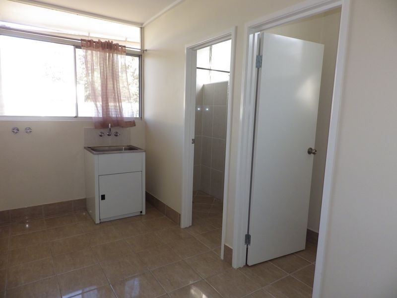 2 Nightingale Street, Roma QLD 4455