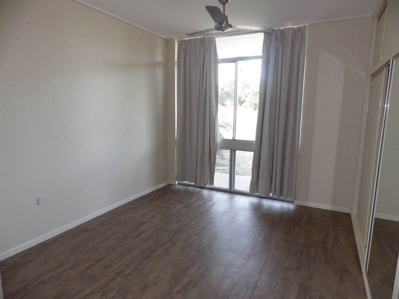 2 Nightingale Street, Roma QLD 4455