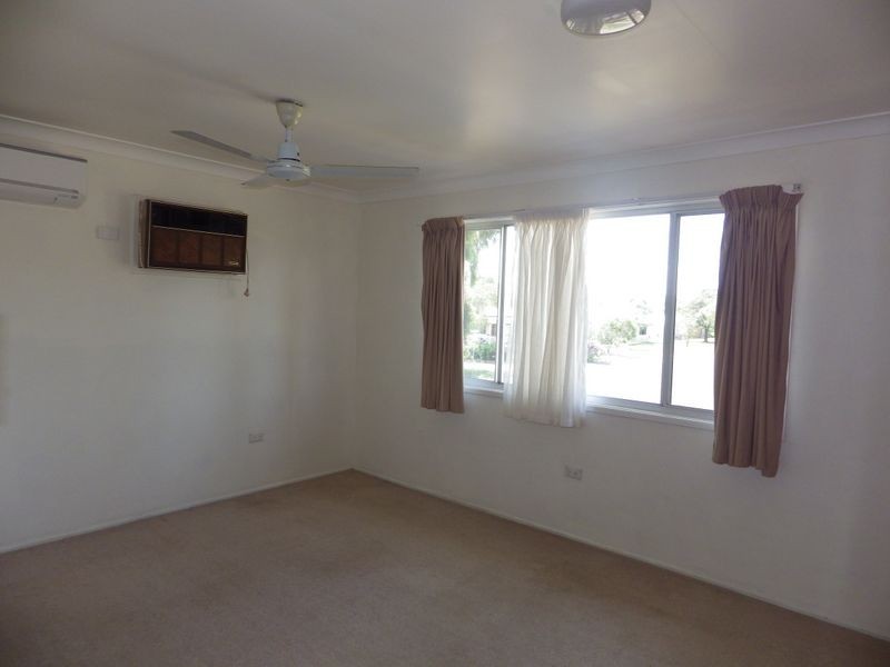 1 Taylor Street, Roma QLD 4455