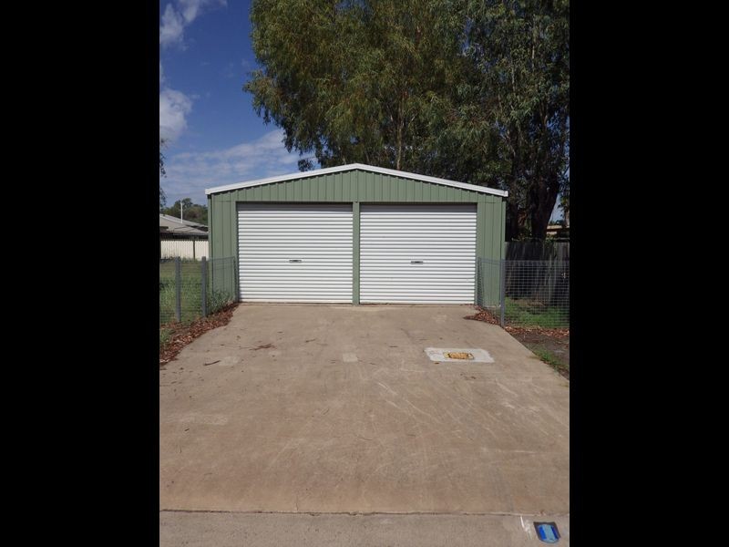 1 Taylor Street, Roma QLD 4455
