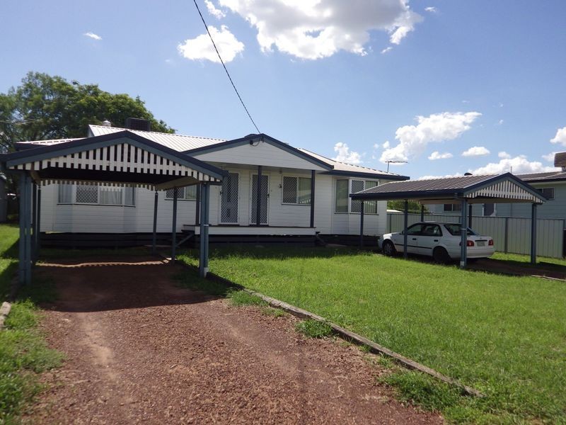 105 Quintin Street, Roma QLD 4455