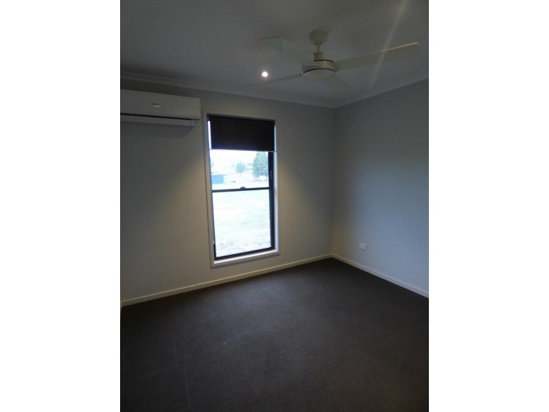 97 Mountainview Road, Roma QLD 4455