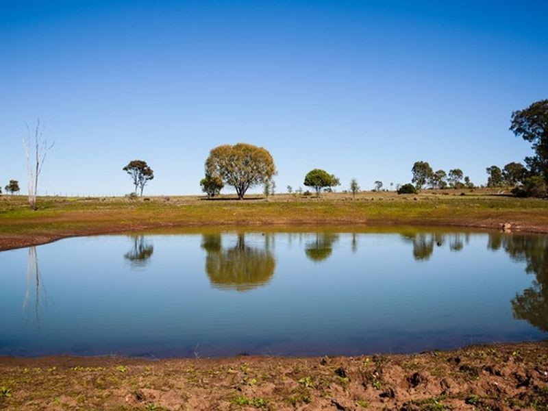 75 Warooby Lane, Roma QLD 4455