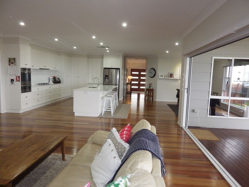 30 Beetson Drive, Roma QLD 4455