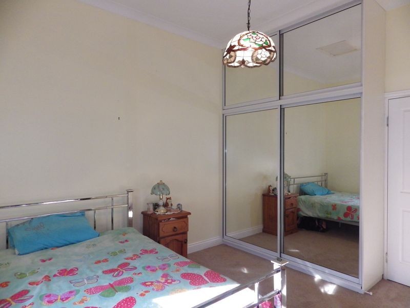11 McDowall Street, Roma QLD 4455