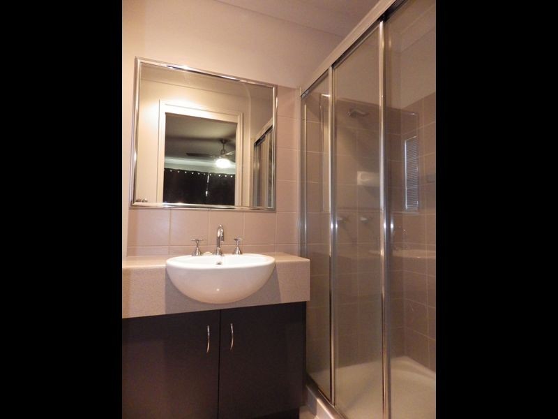 214 Bourne Drive, Roma QLD 4455