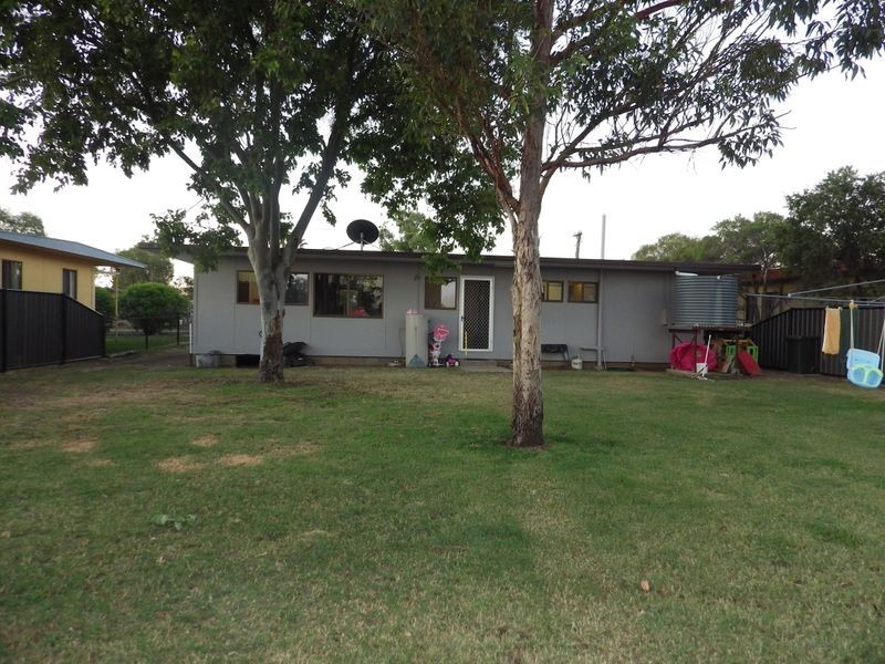 58 Taylor Street, Roma QLD 4455