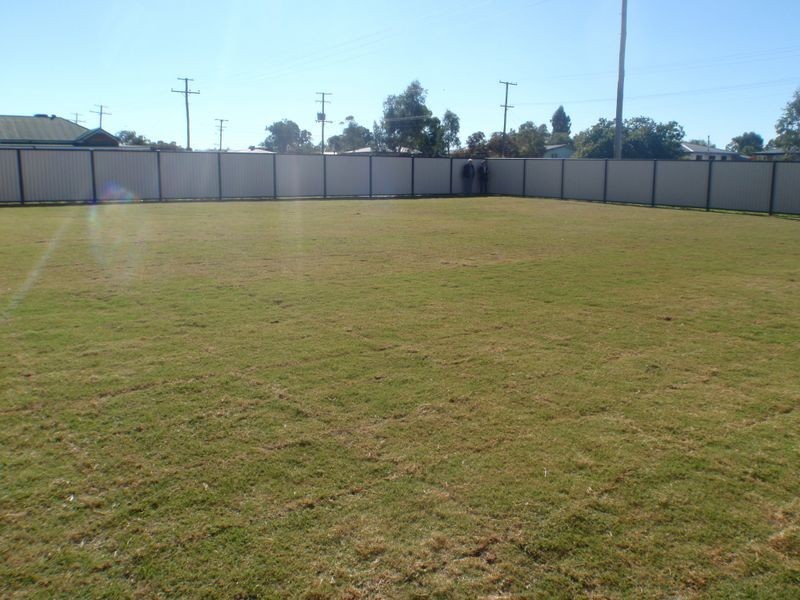 1 Beetson Drive, Roma QLD 4455