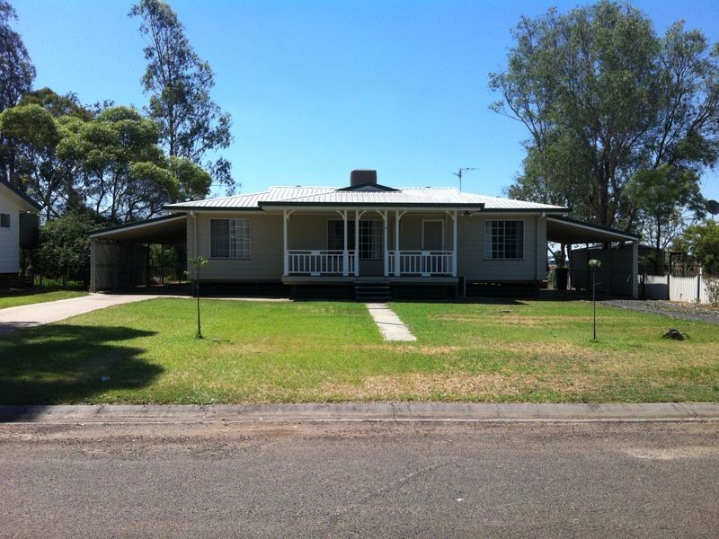 15 Powell Street, Roma QLD 4455