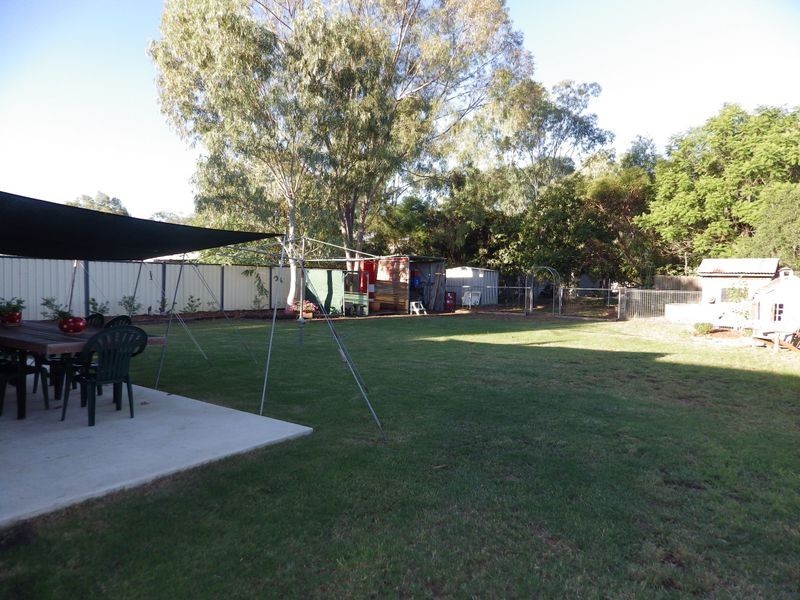 8 Gregory Street, Roma QLD 4455
