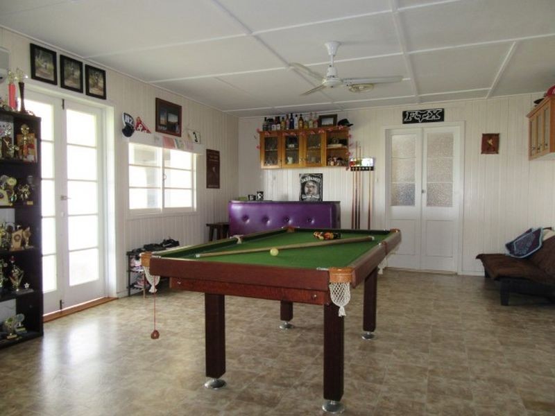 2-4 South Street, Roma QLD 4455