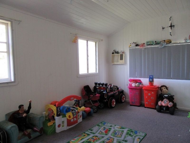 2-4 South Street, Roma QLD 4455