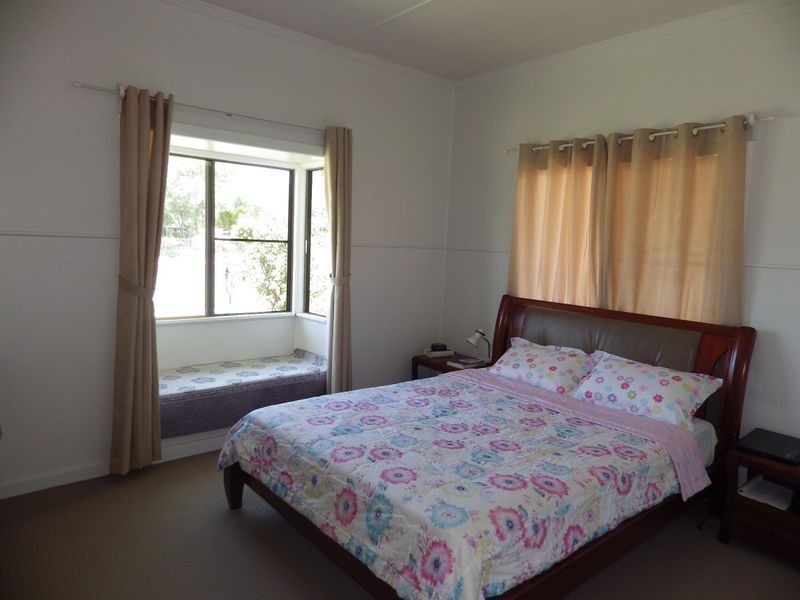 193 McDowall Street, Roma QLD 4455