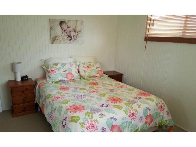 28 Howard Street, Roma QLD 4455