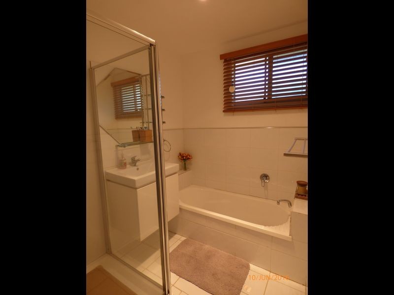 28 Howard Street, Roma QLD 4455