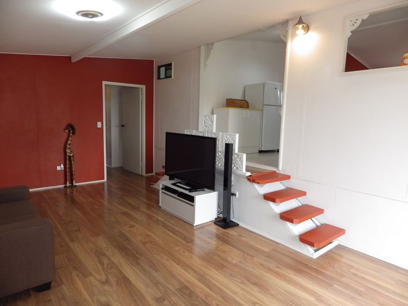 3 Robertson Street, Roma QLD 4455