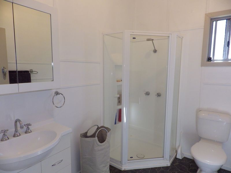 5 Annandale Street, Injune QLD 4454