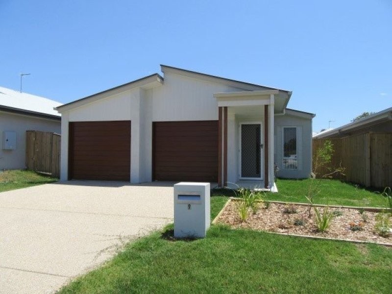 9 Lomandra Avenue, Roma QLD 4455