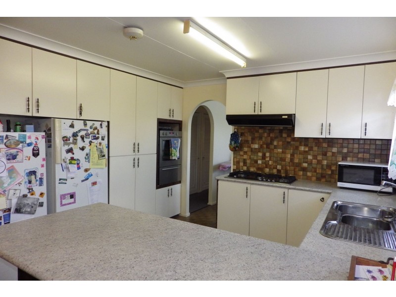 56 Elmer Street, Roma QLD 4455