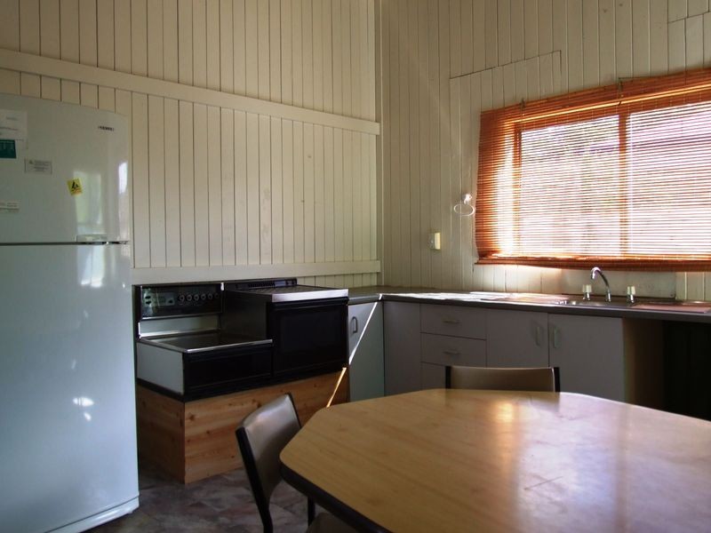 11 HILDA STREET, Charleville QLD 4470
