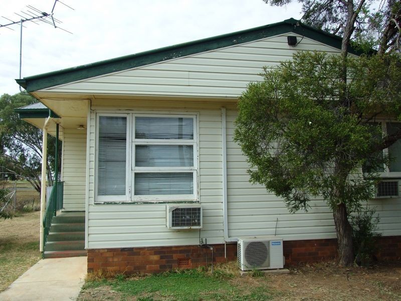 62 PARRY STREET, Charleville QLD 4470