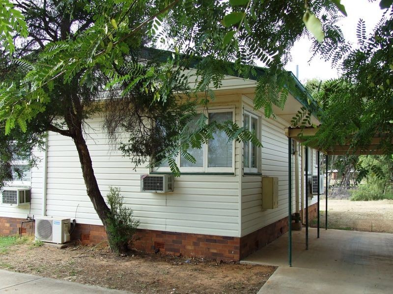 62 PARRY STREET, Charleville QLD 4470
