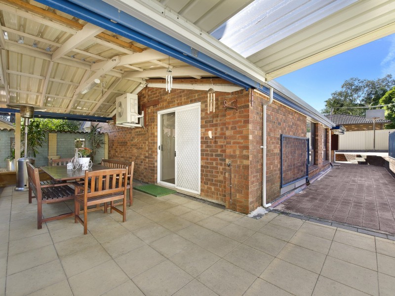 17 Clifford Crescent, Ingleburn NSW 2565