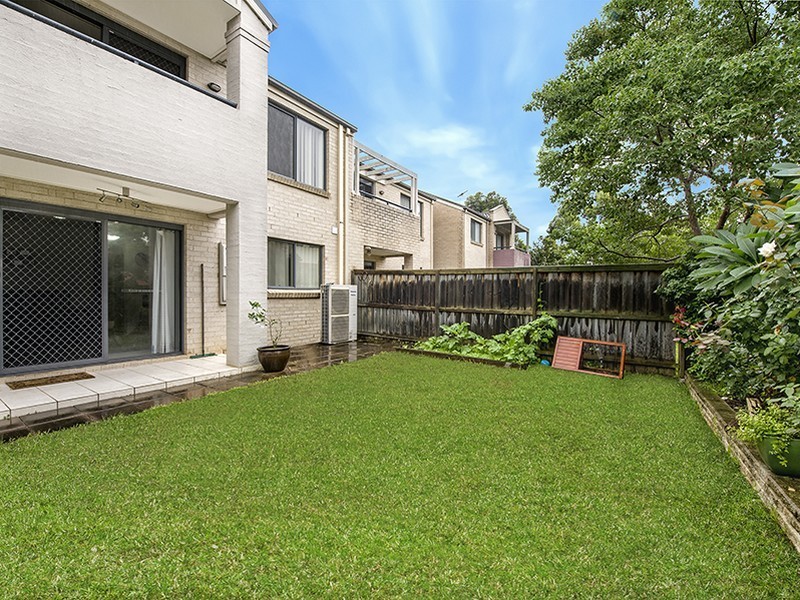 17/14 Benham Road, Minto NSW 2566