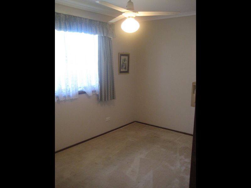 10 Singer Place, Ingleburn NSW 2565