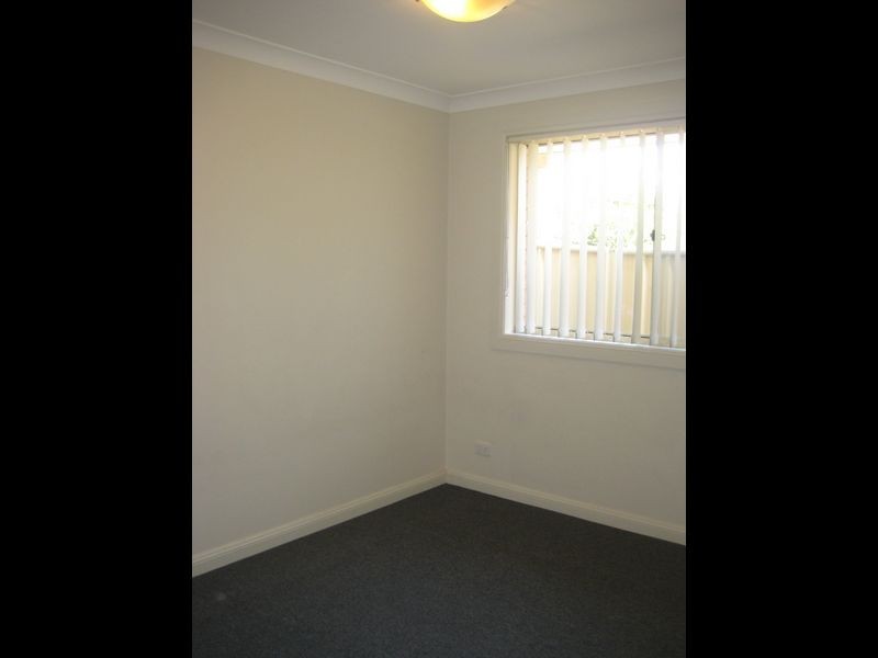 4/13-15 Atchison Road, Macquarie Fields NSW 2564