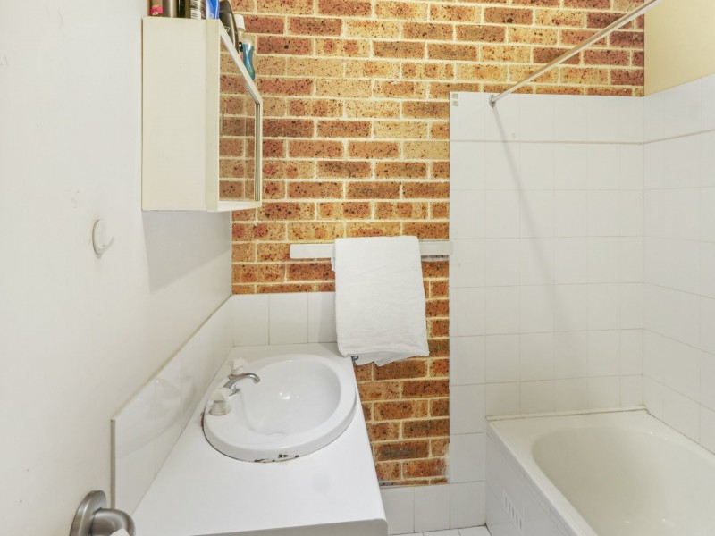 3B Pontiac Place, Ingleburn NSW 2565