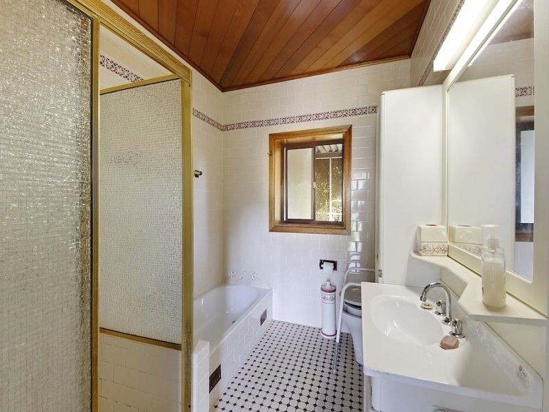 19 Carinda Street, Ingleburn NSW 2565