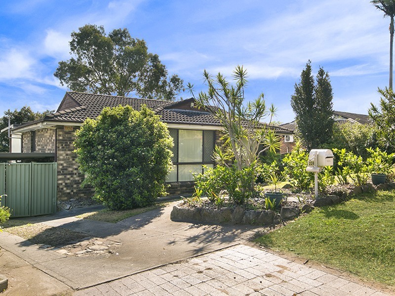 226 Eagleview Road, Minto NSW 2566