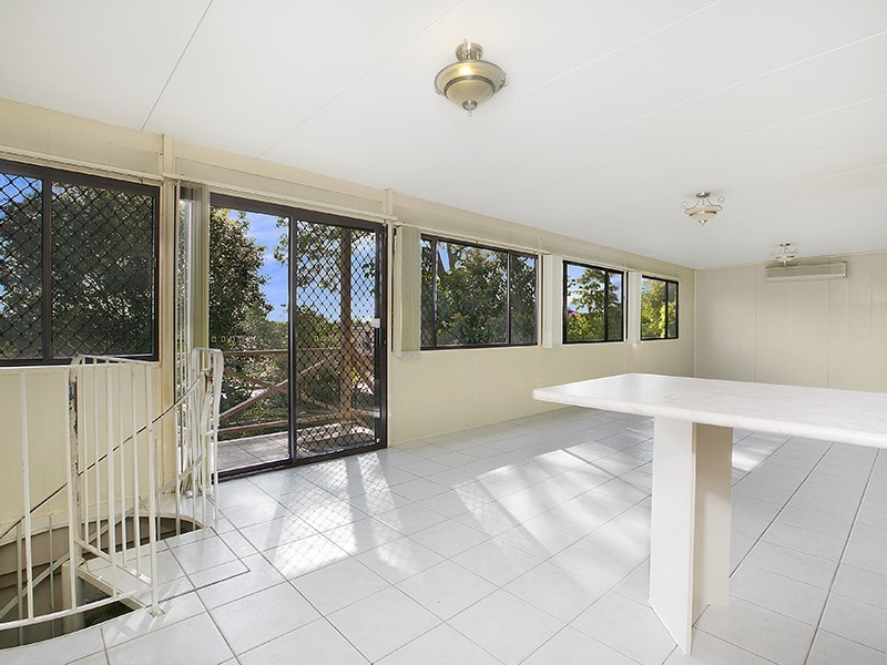 226 Eagleview Road, Minto NSW 2566